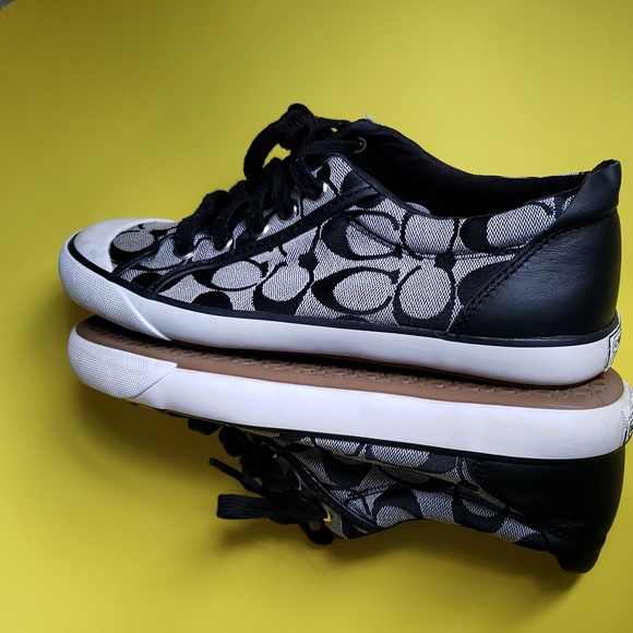 coach shoes - Picture 9 of 11